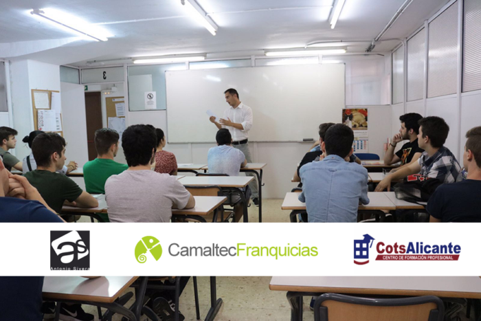 1 Presentación del reto en Academia Cots